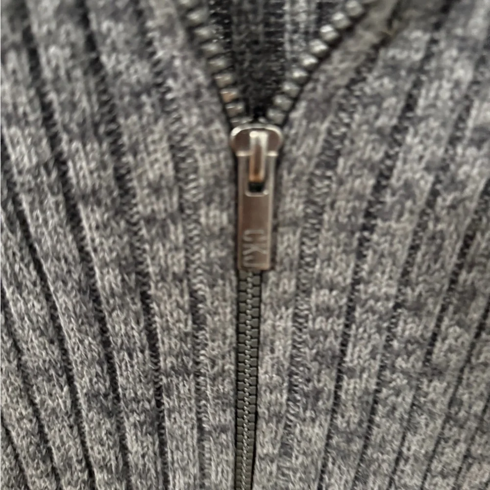 Calvin Klein Jeans ribbed texture